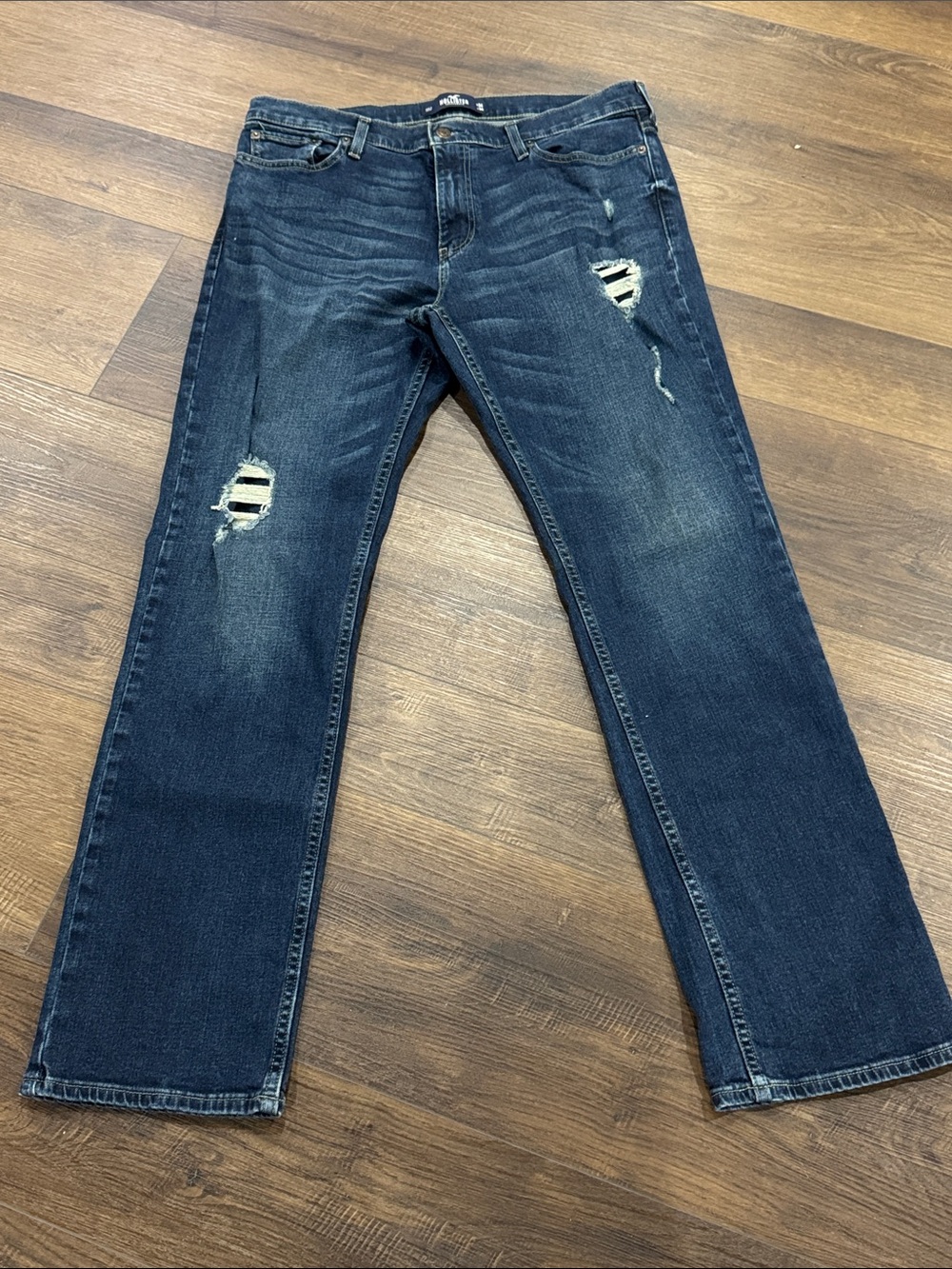 Men's Hollister Distressed Dark Blue Jeans